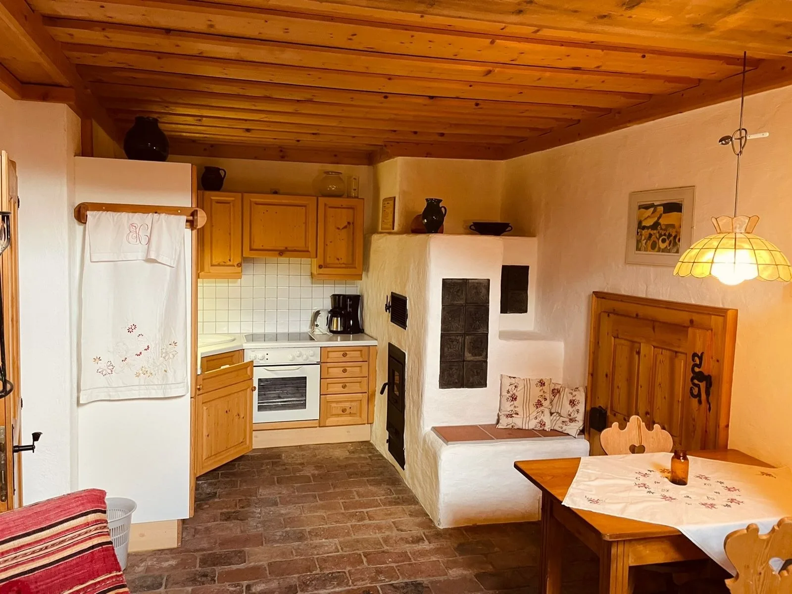 Romantisches Bauernhaus Höhe für 6+1 Erw. + 2 Kinder