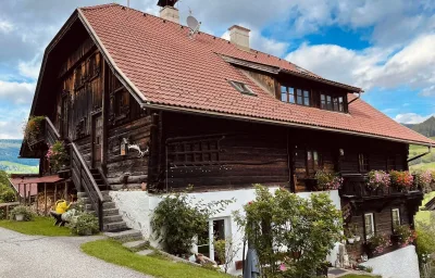 Romantisches Bauernhaus Höhe für 6+1 Erw. + 2 Kinder