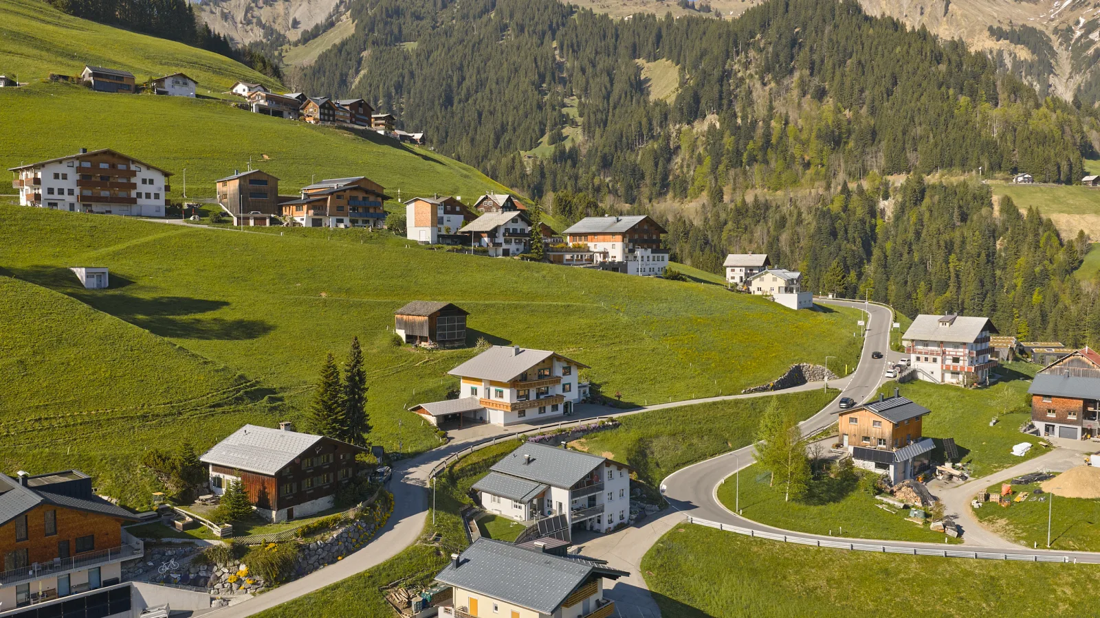 Großes Bergapartment · 4 SZ · Balkon & Aussicht