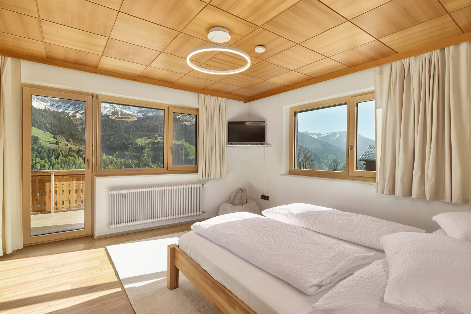Großes Bergapartment · 4 SZ · Balkon & Aussicht