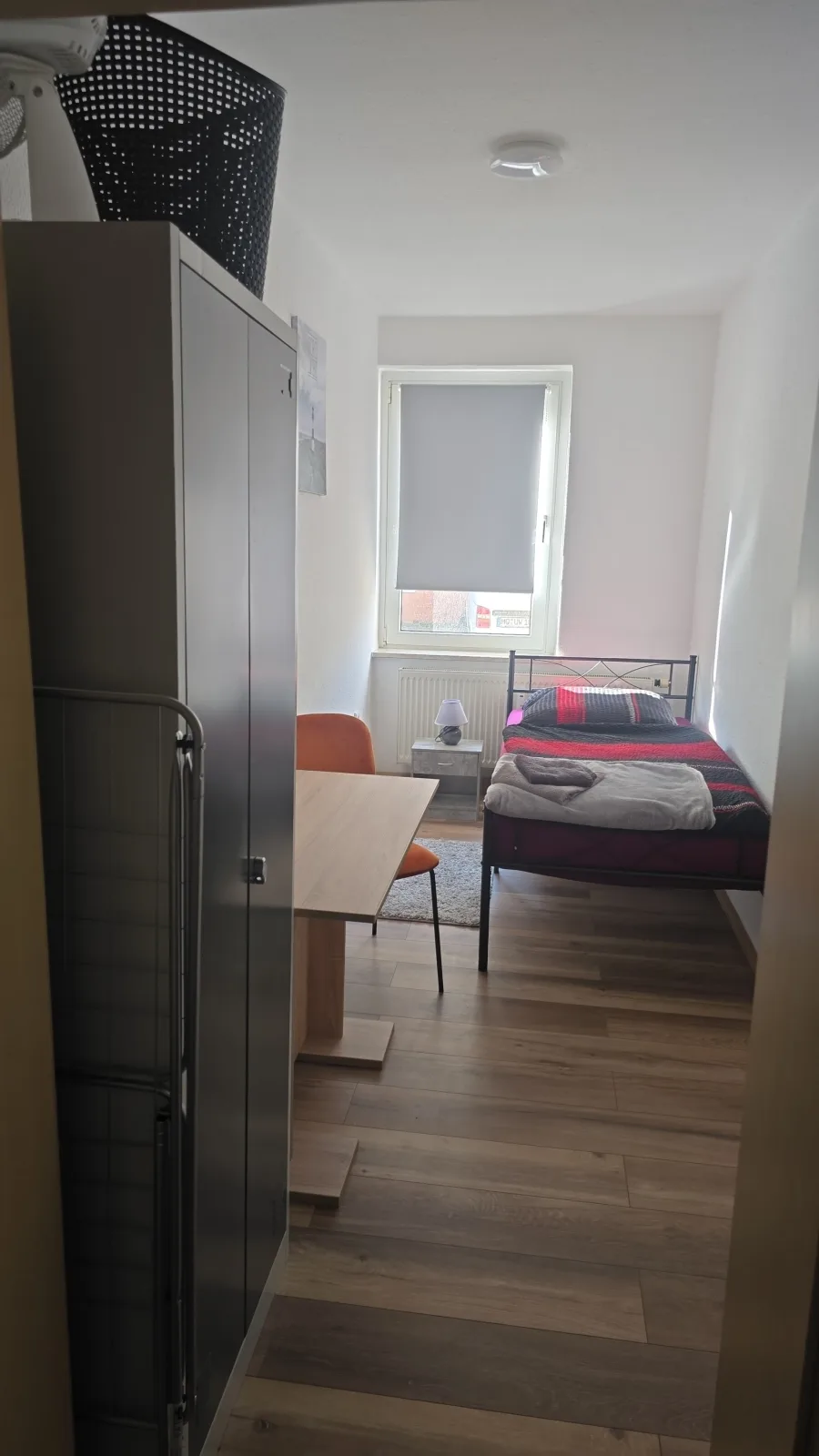 Schöne Vollausgestattete Monteurs- Gästewohnung nähe Raffinerie Leuna  und Geiseltalsee / 0305