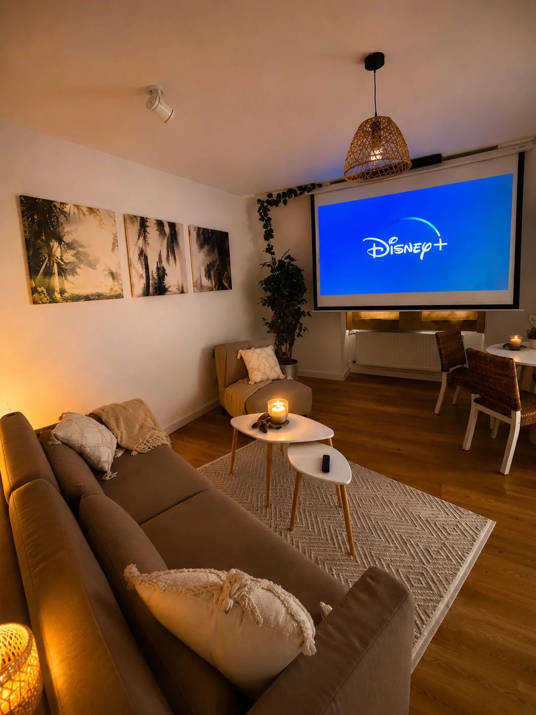 Cinema Apartment Magdeburg - Balkon & Beamer