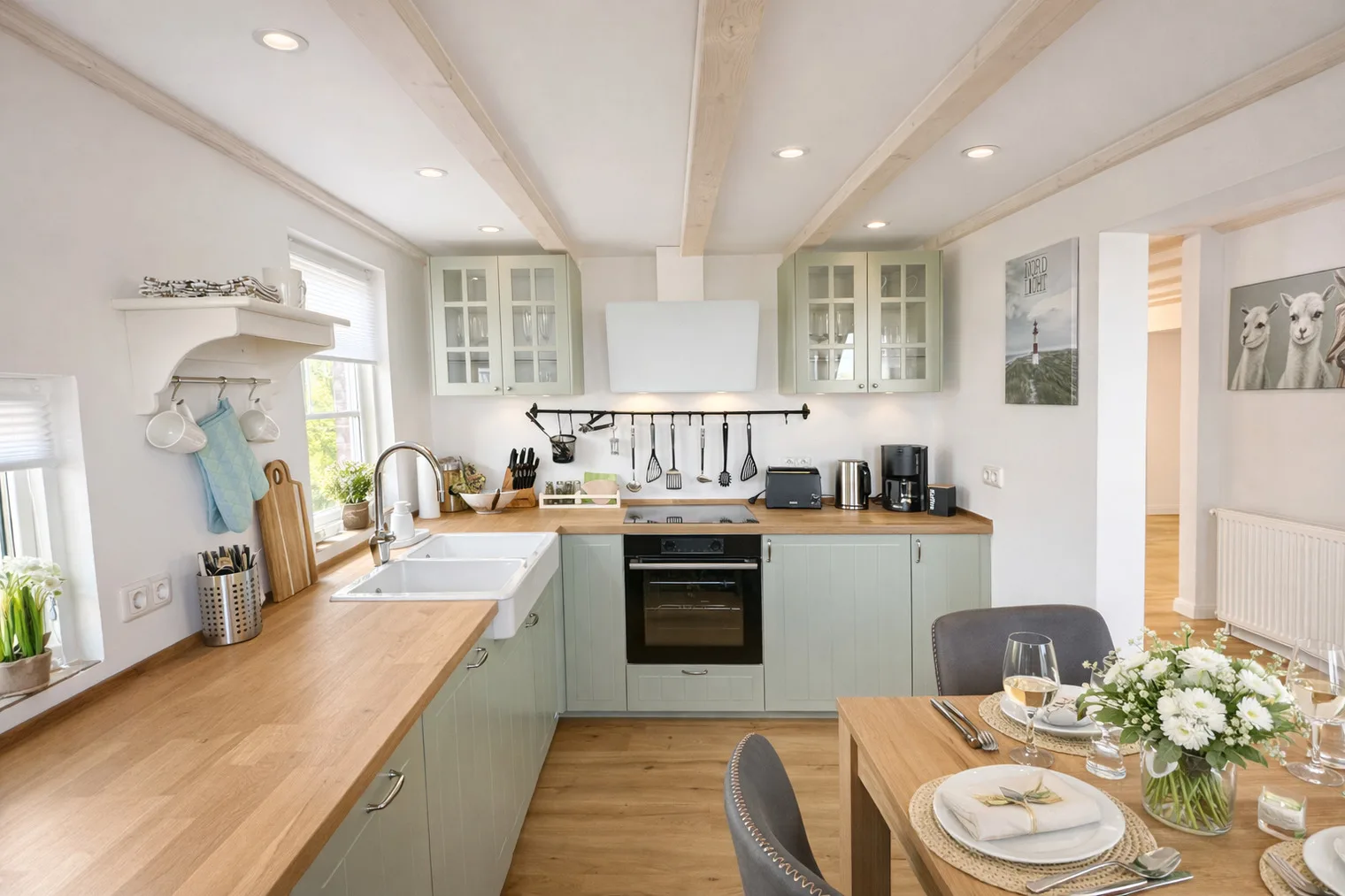 Ferienhaus"Huus an`t Diek" Luxus in Deichnähe mit Pool, Nähe Norddeich