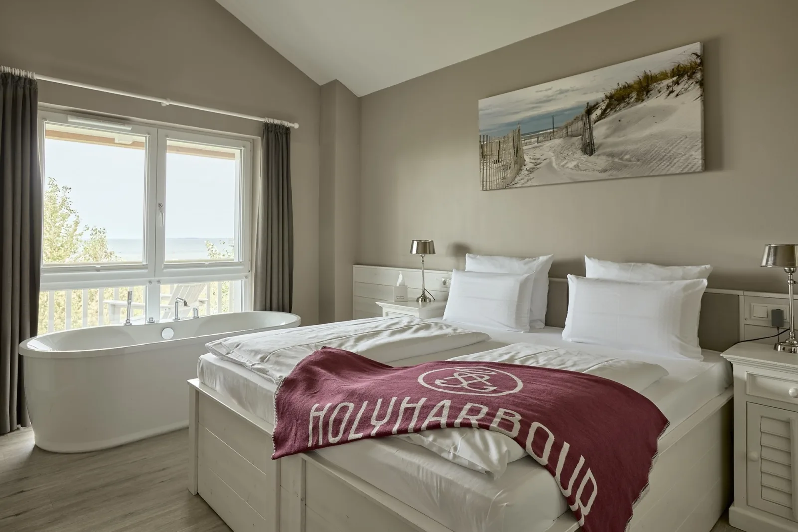 Ocean Two Bedroom mit Badewanne