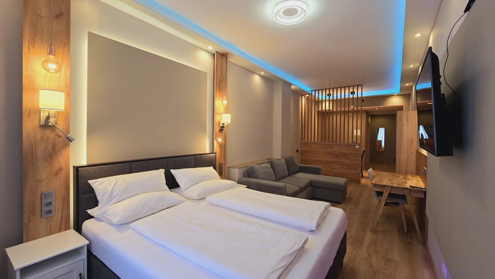 Elegance  Lux Living 214
