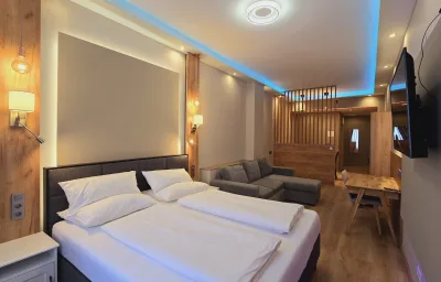Elegance  Lux Living 214