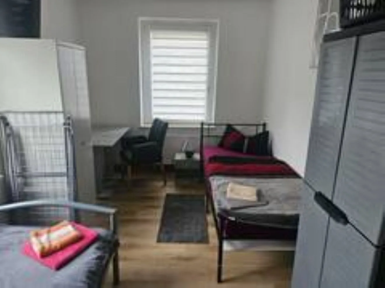Schöne Vollausgestattete Monteurs- Gästewohnung nähe Raffinerie Leuna und Geiseltalsee / 0301