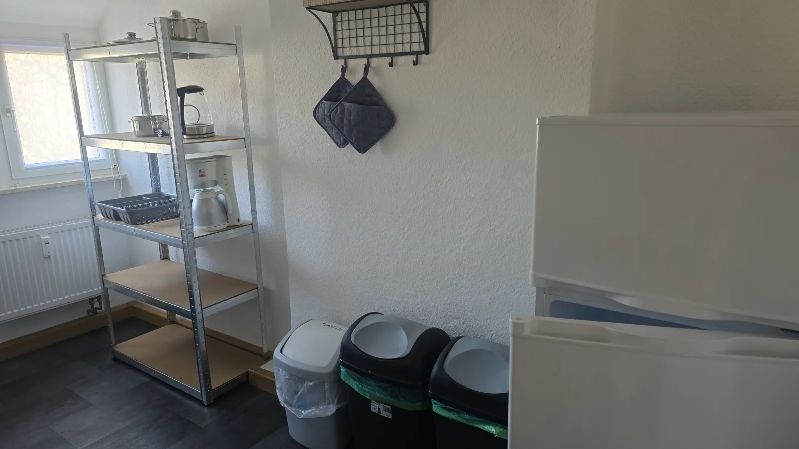 Schöne Vollausgestattete Monteurs- Gästewohnung nähe Raffinerie Leuna und Geiseltalsee / 0308