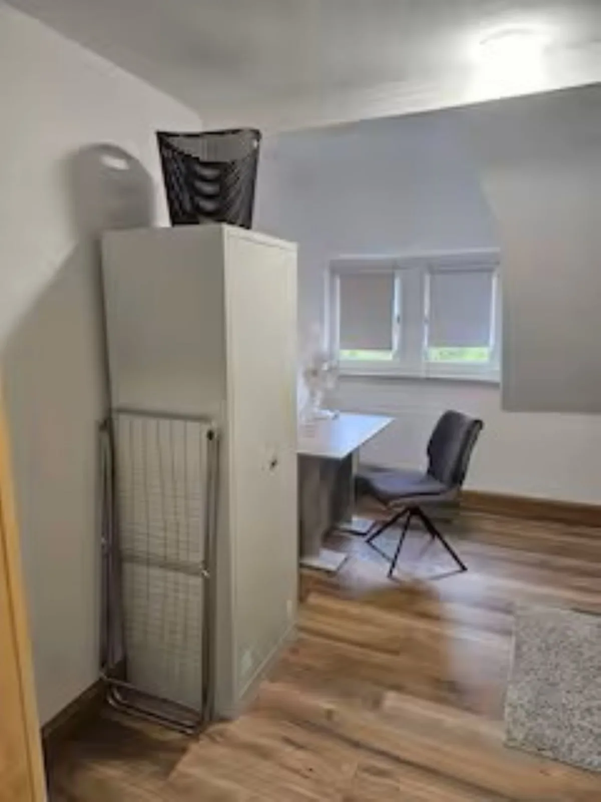 Schöne Vollausgestattete Monteurs- Gästewohnung nähe Raffinerie Leuna und Geiseltalsee / 0308
