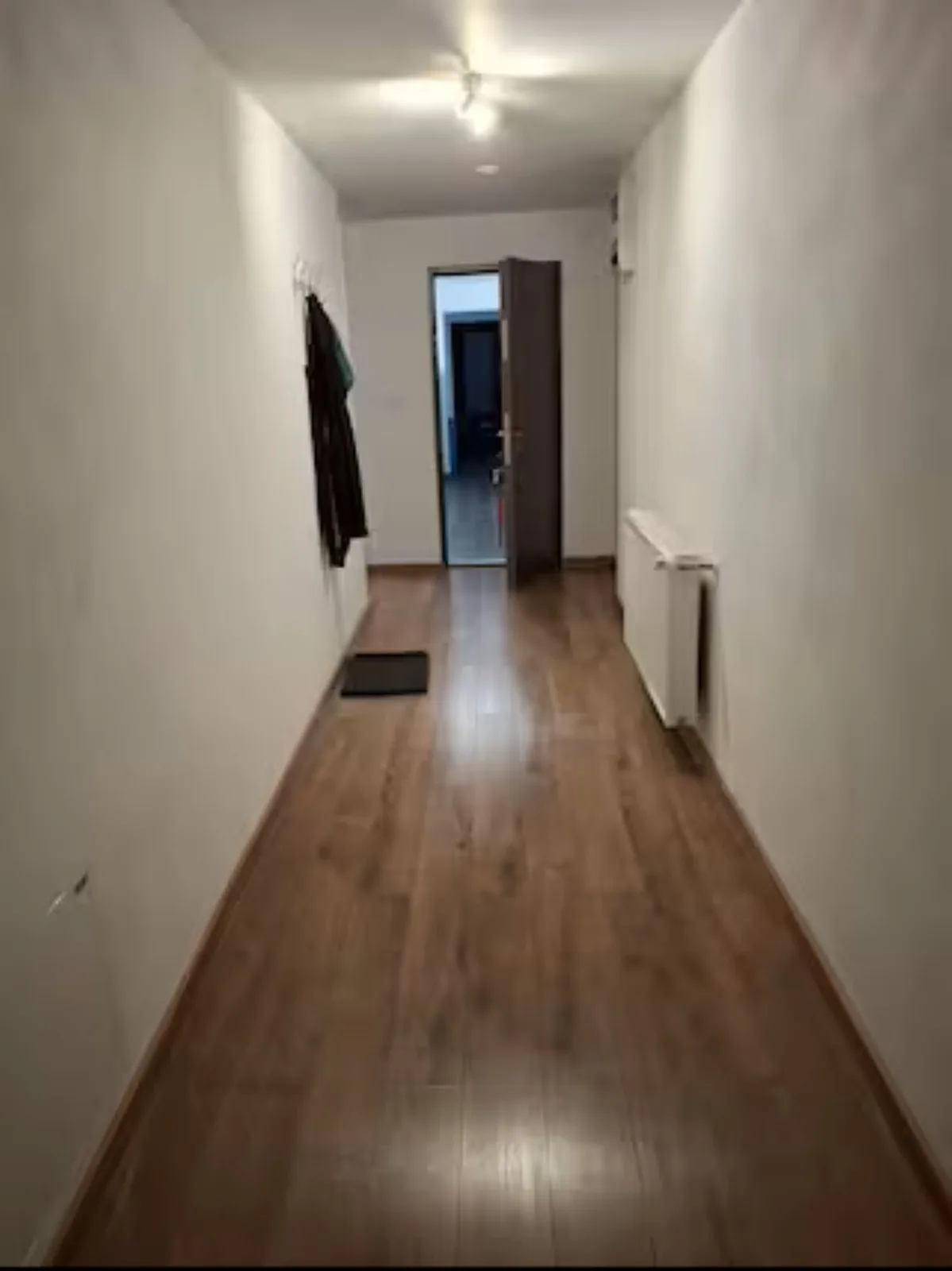 Schöne Vollausgestattete Monteurs- Gästewohnung in der Gartenstadt Leuna und nähe Geiseltalsee / 2210