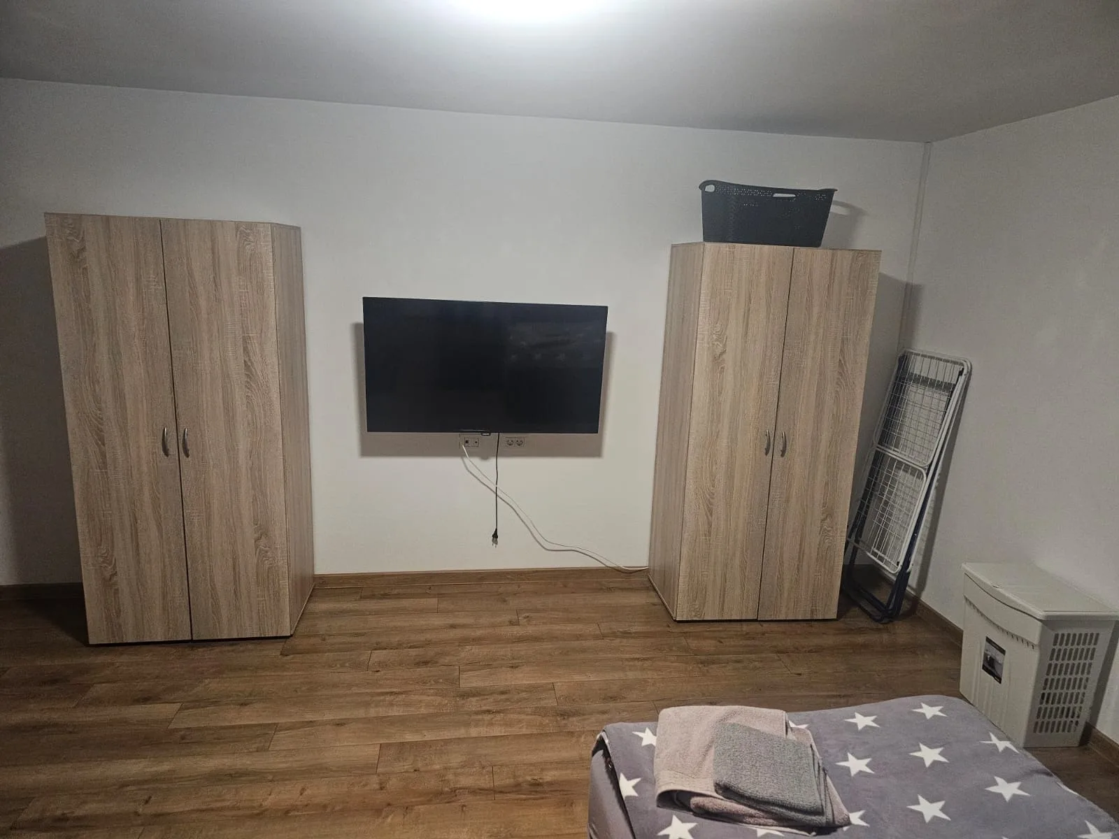 Schöne Vollausgestattete Monteurs- Gästewohnung in der Gartenstadt Leuna und nähe Geiseltalsee / 2409