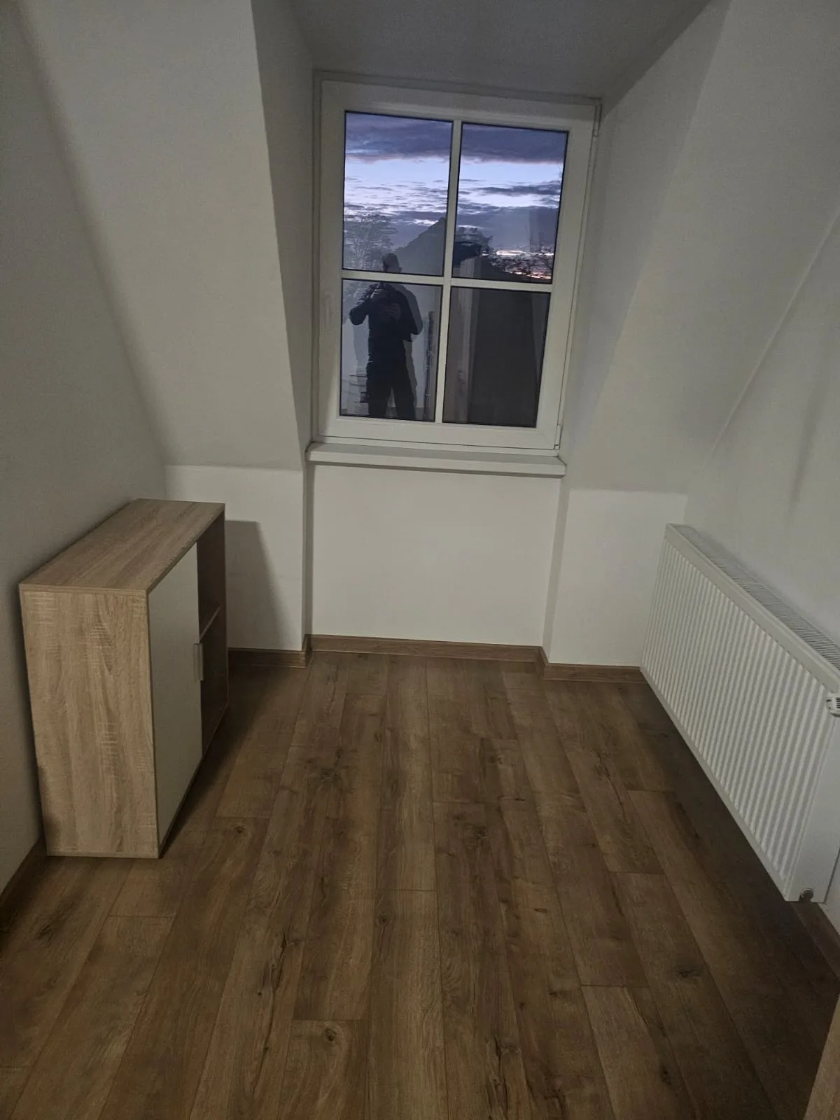 Schöne Vollausgestattete Monteurs- Gästewohnung in der Gartenstadt Leuna und nähe Geiseltalsee / 2409