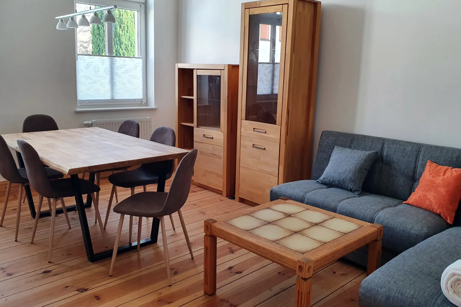 Alt-Berliner Schwanenhof Ferienwohnung EG rechts