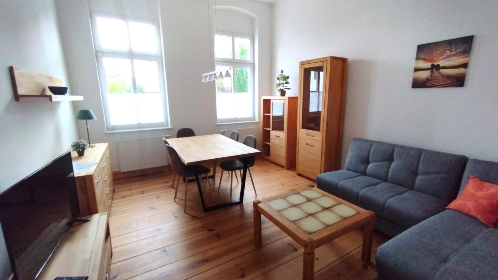 Alt-Berliner Schwanenhof Ferienwohnung EG rechts