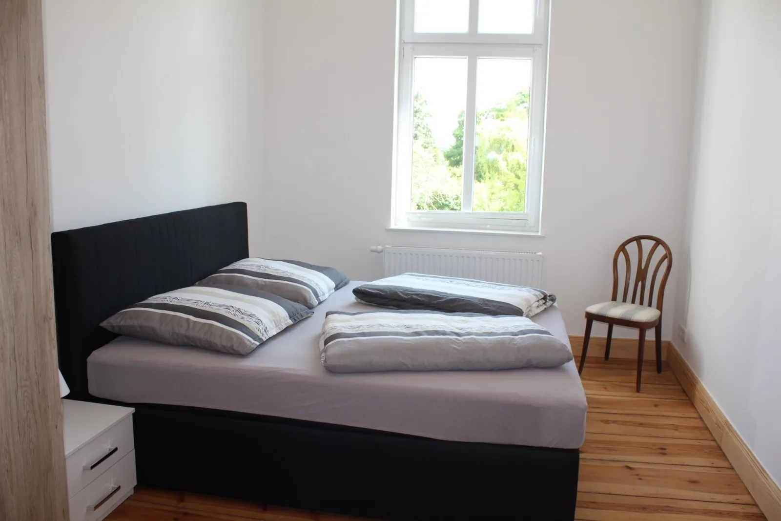 Alt-Berliner Schwanenhof Ferienwohnung EG rechts