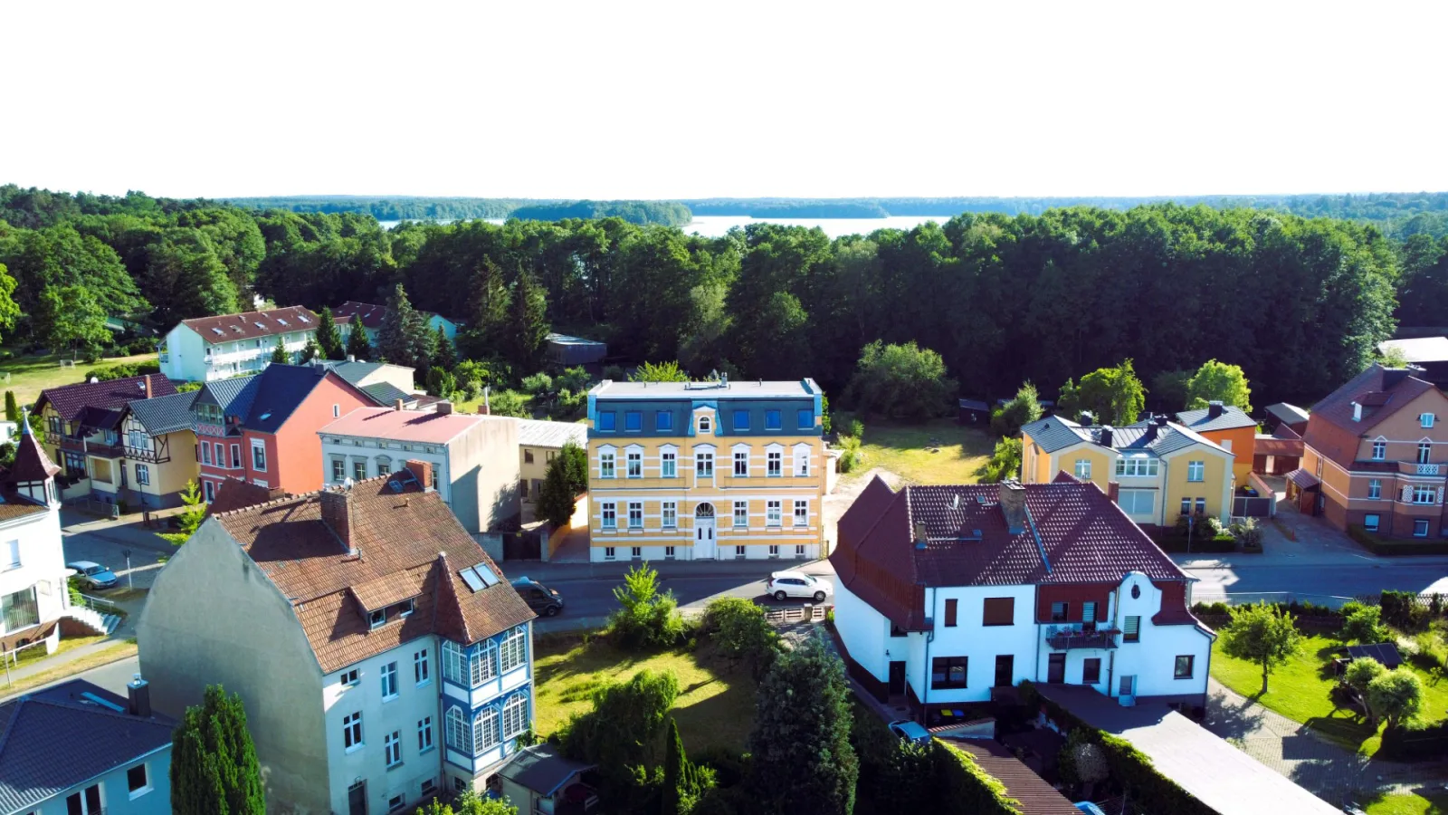 Alt-Berliner Schwanenhof Ferienwohnung DG rechts
