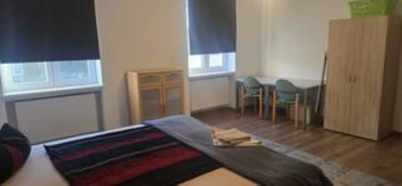 Schöne Vollausgestattete Gästewohnung Direkt in der Gartenstadt Leuna und nähe Geiseltalsee / 2402