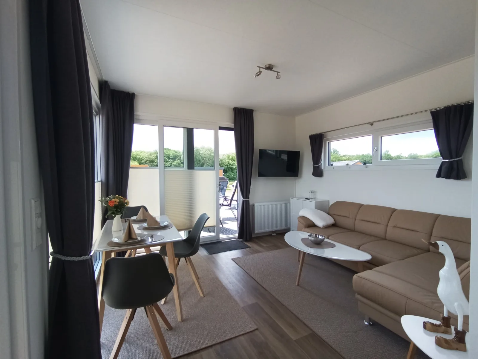 Chalet Black Pearl  Seeparx Süsel / nahe Scharbeutz und Haffkrug /Hund / Zaun / umzäunt