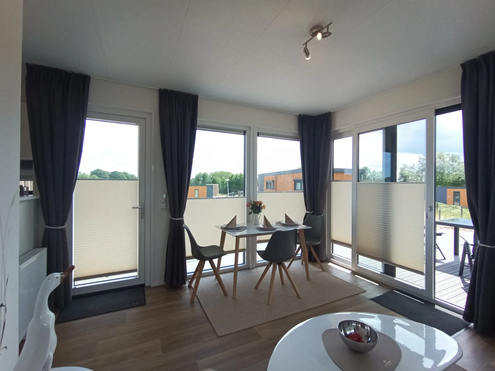 Chalet Black Pearl  Seeparx Süsel / nahe Scharbeutz und Haffkrug /Hund / Zaun / umzäunt