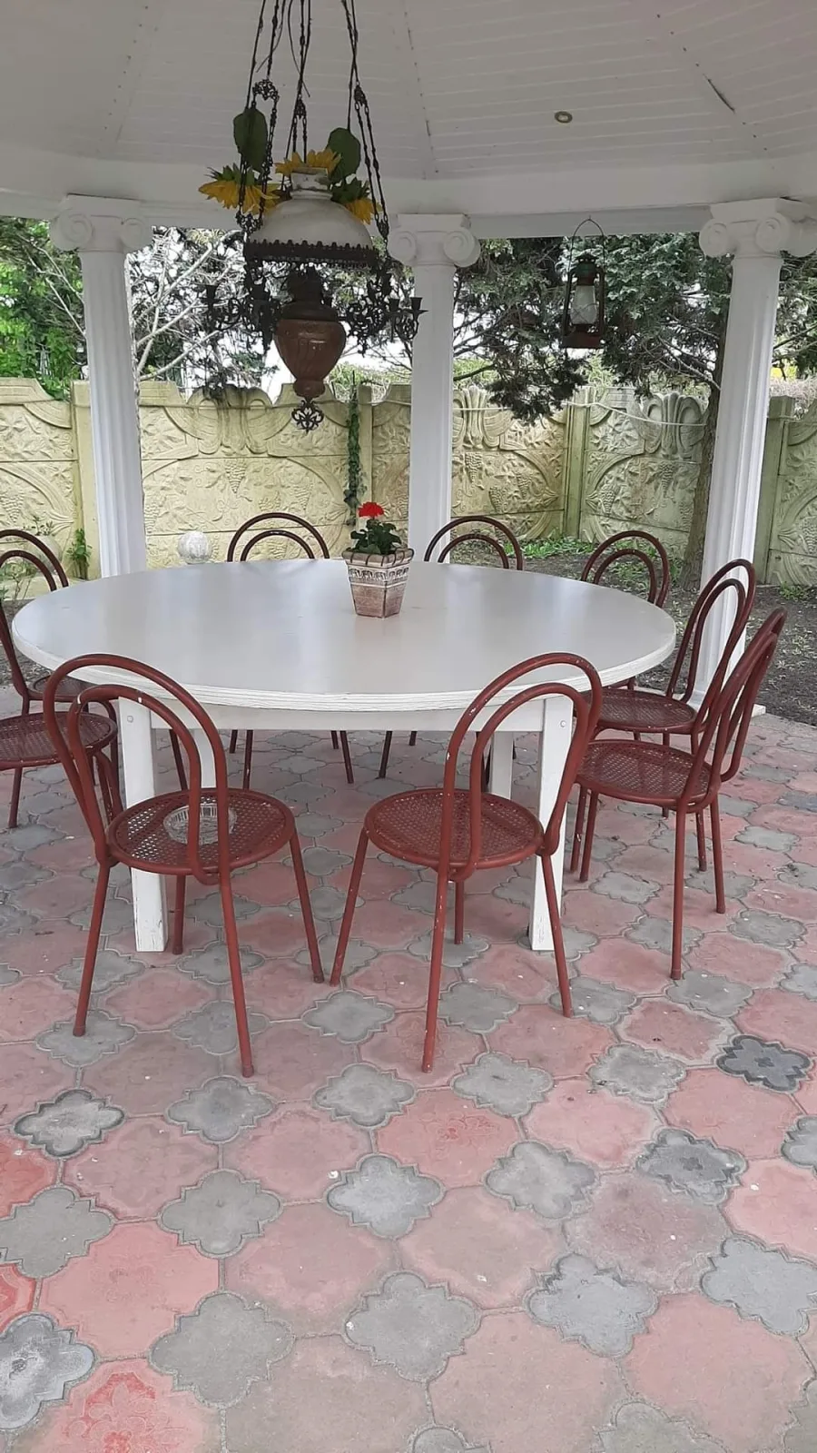Ferienhof Pommerngreif -Große Wohnung , familiär, mit Poolnutzung und Grillmöglichkeit