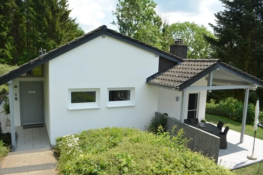 Ferienhaus Eifelurlaub - Landhaus am Stausee Bitburg