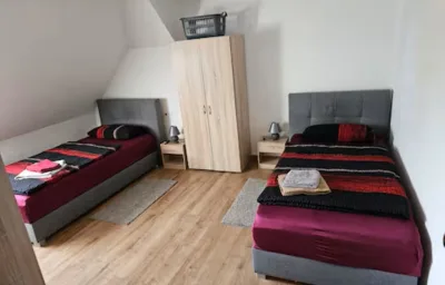 Schöne Vollausgestattete Monteurs- Gästewohnung in der Gartenstadt Leuna und nähe Geiseltalsee / 2209
