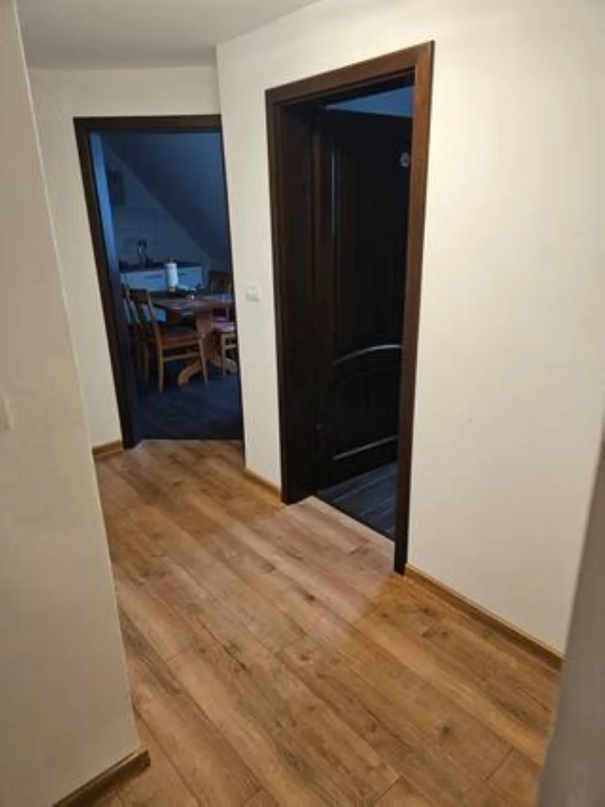 Schöne Vollausgestattete Monteurs- Gästewohnung in der Gartenstadt Leuna und nähe Geiseltalsee / 2407