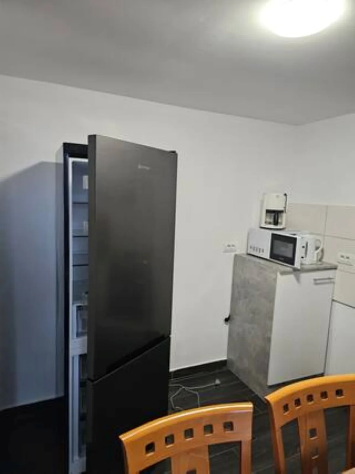 Schöne Vollausgestattete Monteurs- Gästewohnung in der Gartenstadt Leuna und nähe Geiseltalsee / 2407