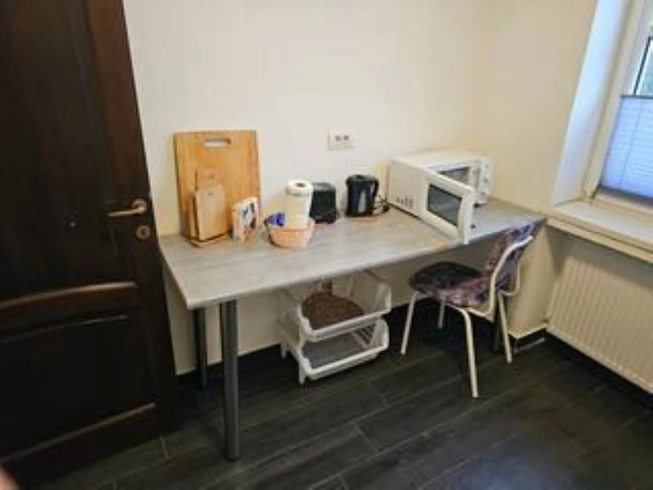 Schöne Vollausgestattete Monteurs- Gästewohnung in der Gartenstadt Leuna und nähe Geiseltalsee / 2202