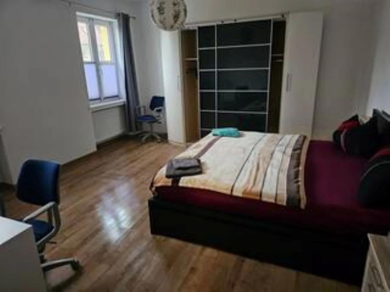 Schöne Vollausgestattete Monteurs- Gästewohnung in der Gartenstadt Leuna und nähe Geiseltalsee / 2202