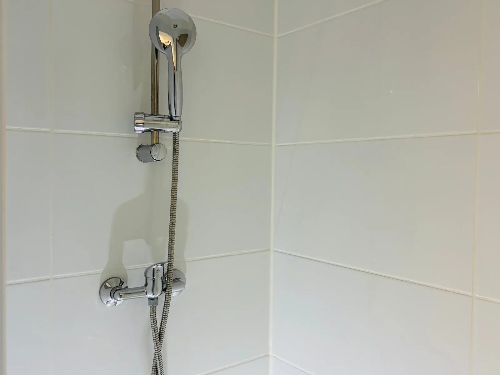 AyCatcherHomes - Wega | Old Town | 2BR | 4 Guests