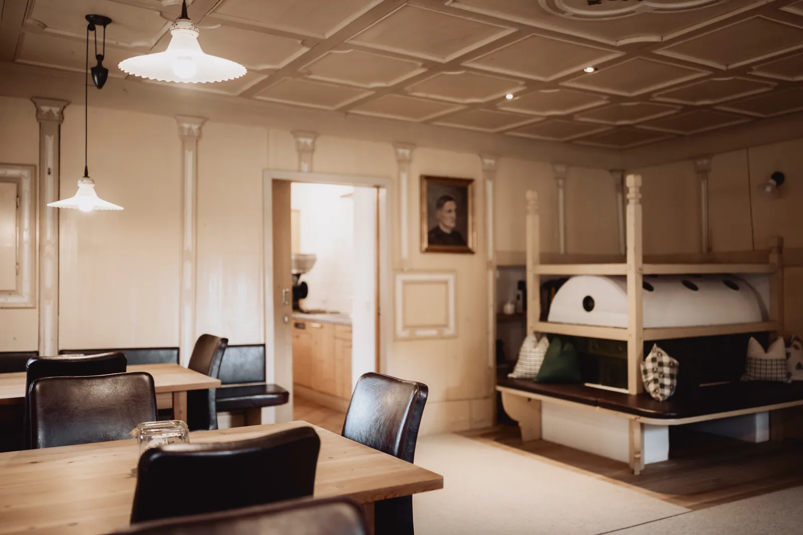 Großzügiges Mehrbettzimmer am Bauernhof mit Tieren, Sauna & Frühstück, Rustical
