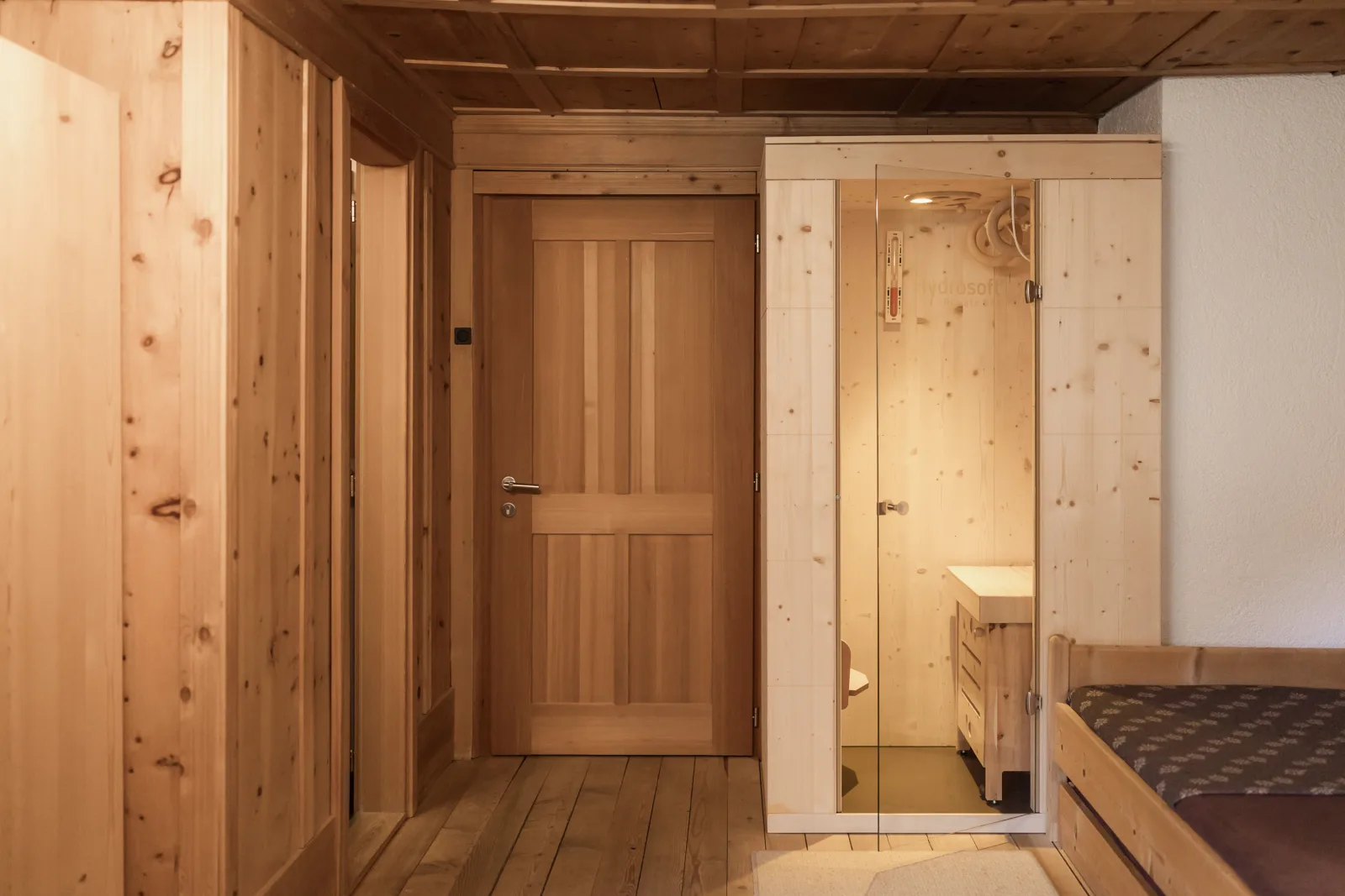 Großzügiges Mehrbettzimmer am Bauernhof mit Tieren, Sauna & Frühstück, Rustical