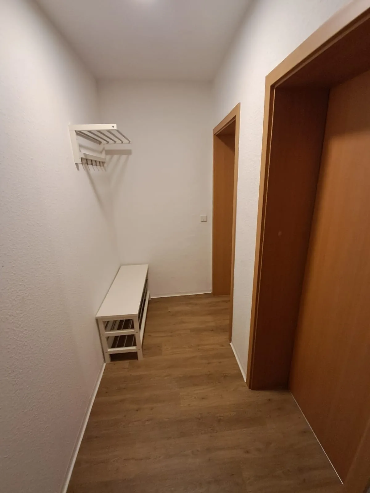 Ferienwohnung / Monteurzimmer G2/1 in Massen EG rechts