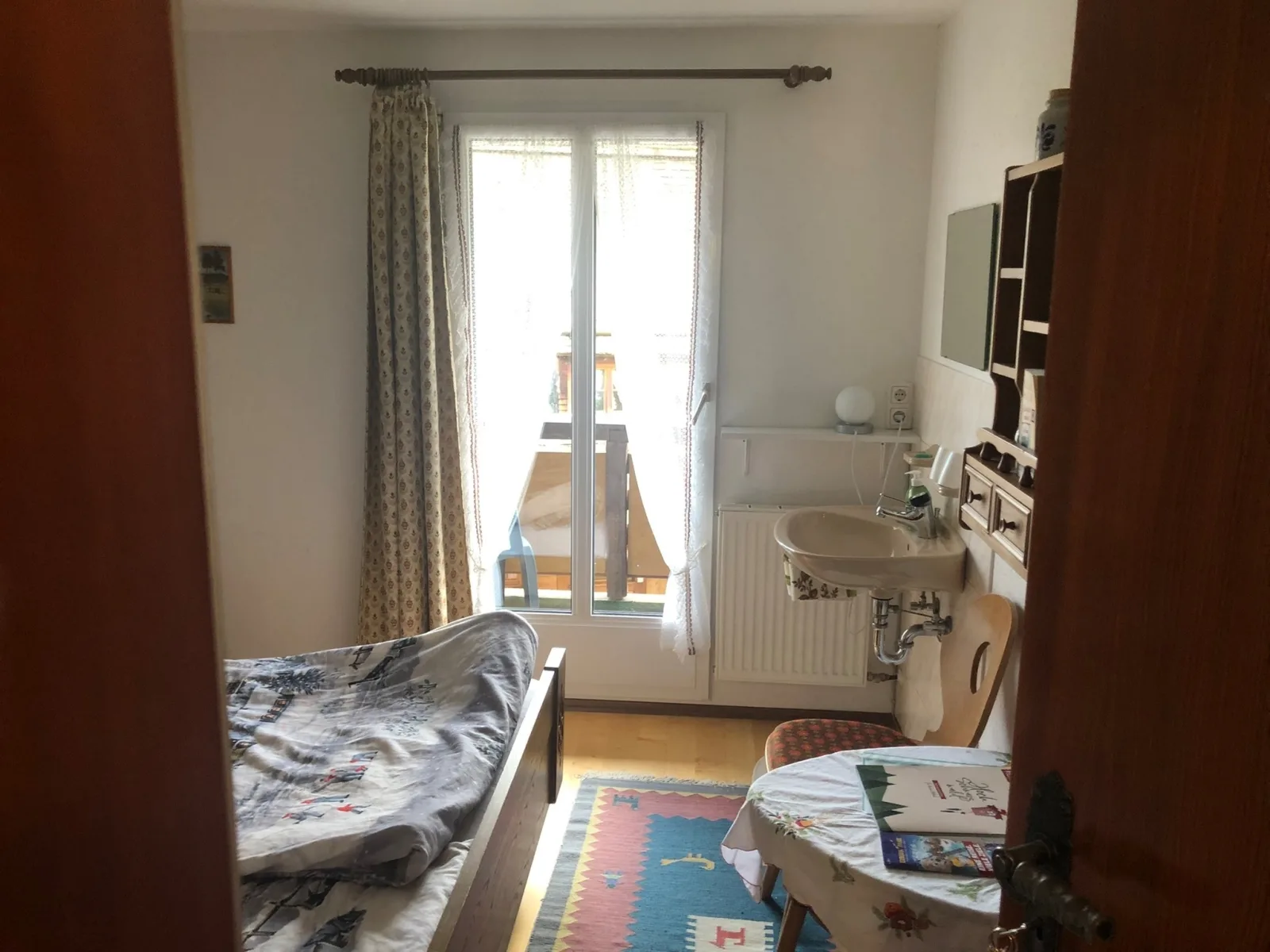 Mittleres Zimmer MZ1 Titisee,   im Gästehaus Lickert in Hinterzarten bei Oberzarten beim Skimuseum