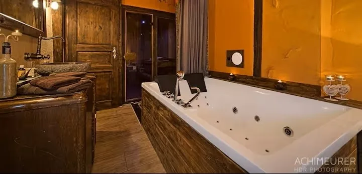 Ferienhaus-Sauna Pool Whirlpool