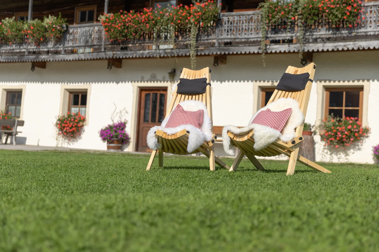 Familienurlaub am Bauernhof mit Tieren, Natur & Sauna, Alpin