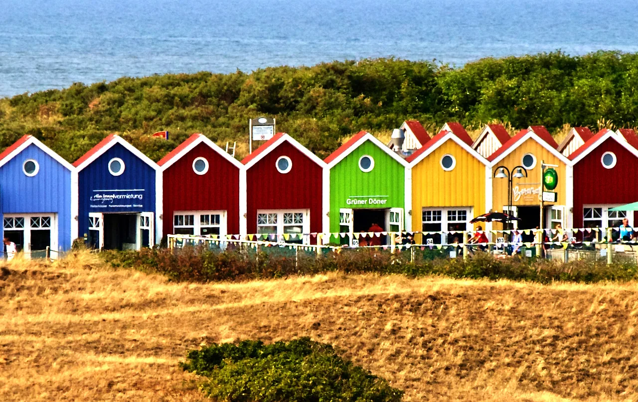 Sömmerland, Exklusive 4-Sterne-FeWo von 2024, Sonnenterrasse, 150 m zur Nordsee, eigener Zugang