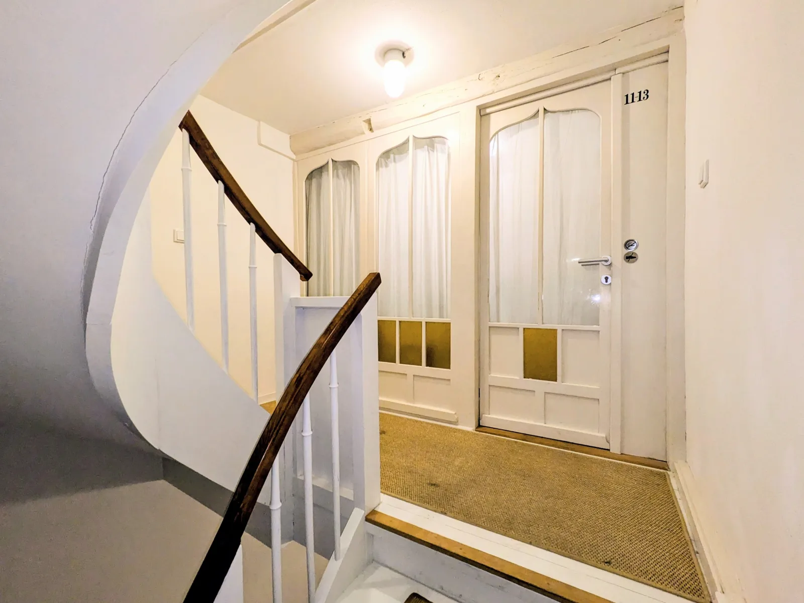 Ferienwohnung Kassel Monteurwohnung Banane 1- 6 Personen Parkplatz & Küche Modern