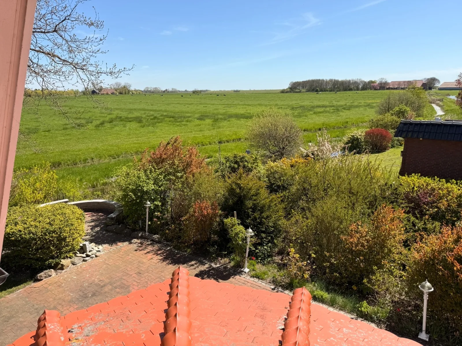 Neues Feriendomizil Deichblick - Nordseeurlaub mit Balkon und  Garten im idyllischen Butjadingen