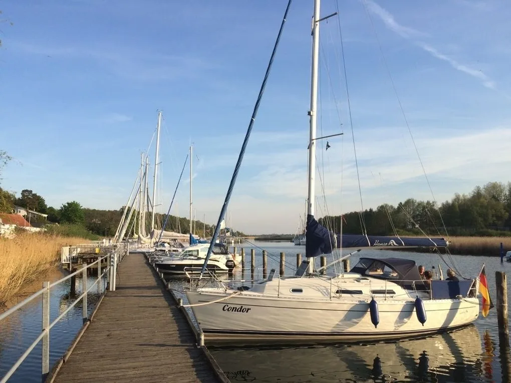 Dünenhaus Südstrand, 4-5 Fußminuten zum Strand Blick über Hügellandschaft zur Ostsee, Schwimmbadnutzung inklusive