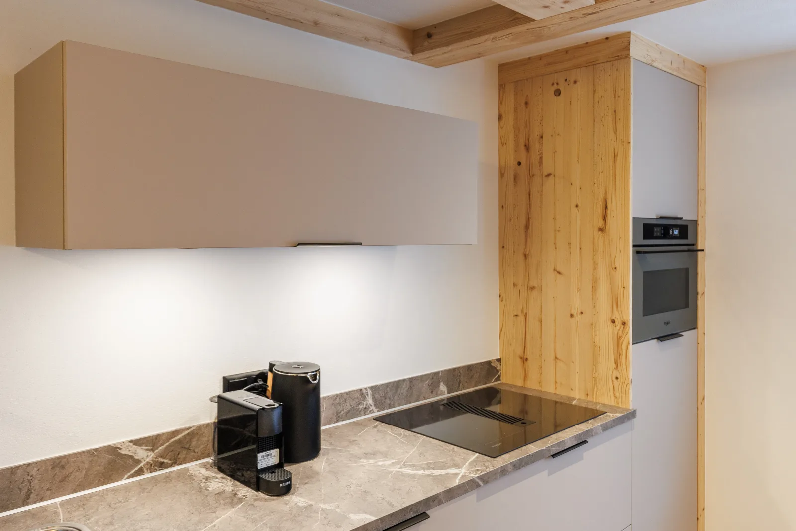 Apartment 2 - Luchs