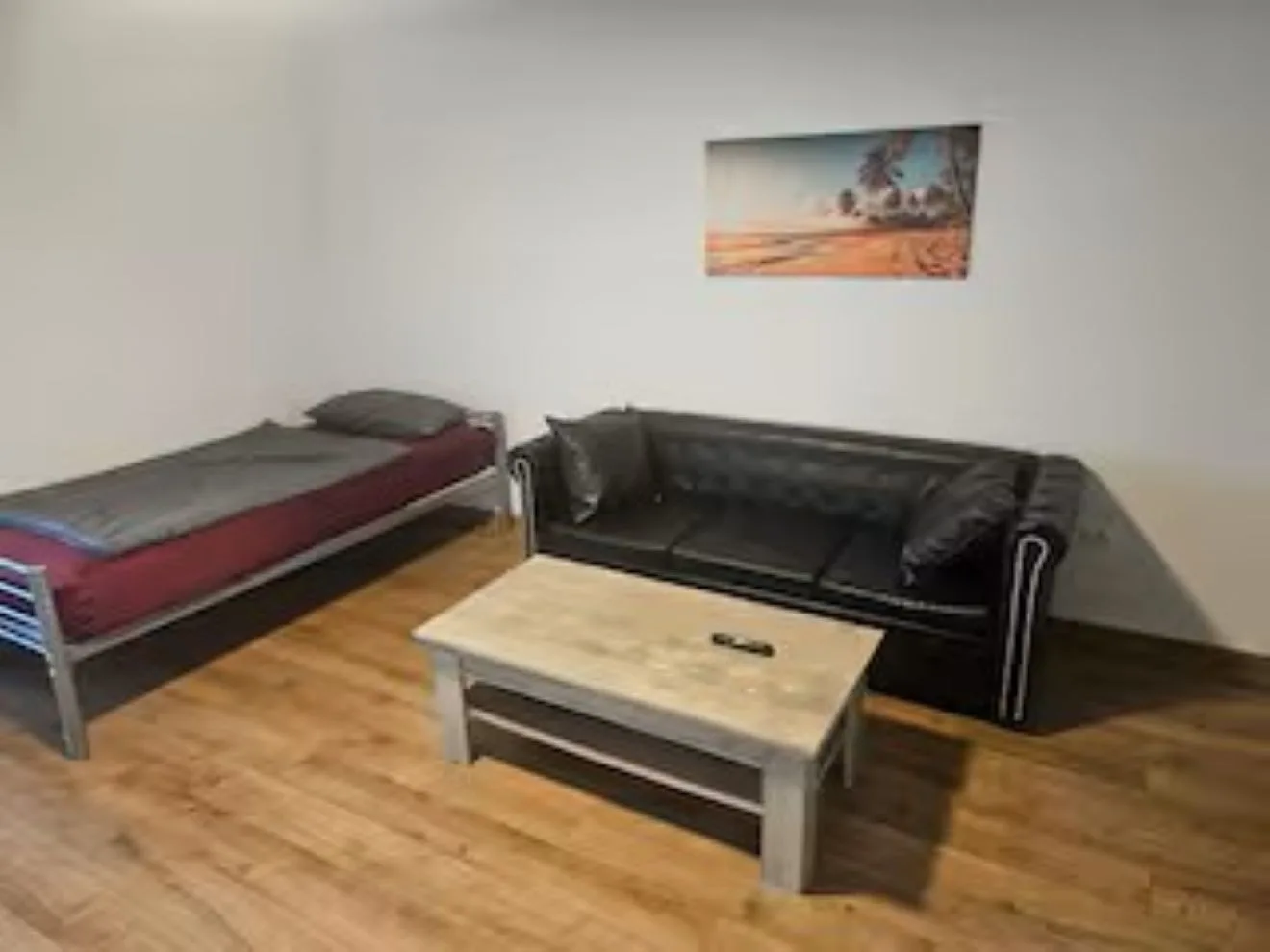Schöne Vollausgestattete Monteurs- Gästewohnung in der Gartenstadt Leuna und nähe Geiseltalsee / 2208