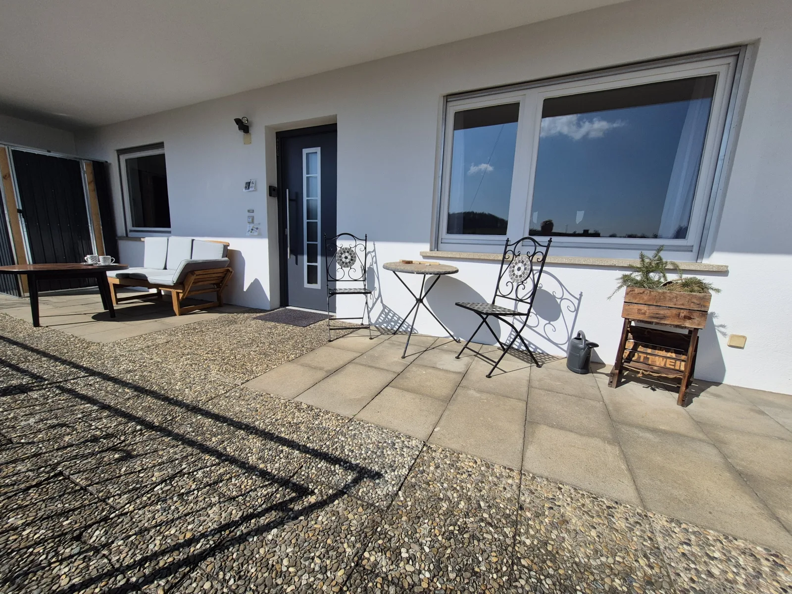 FeWo Ausblick Rottweil, eigener Zugang, Terrasse, Carport