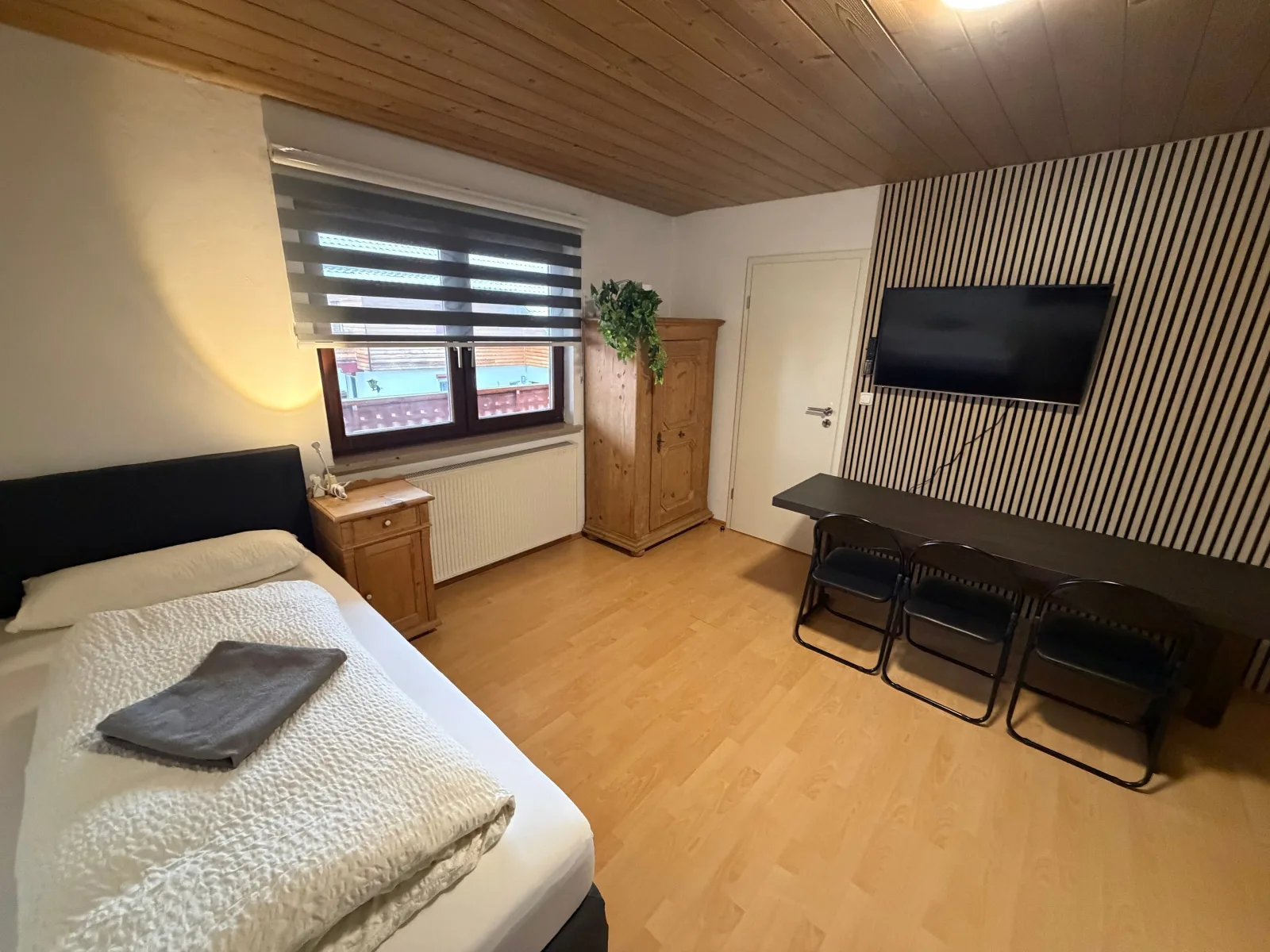 3 Zimmer/ Smartes Wohnen zwischen München & Alpen  (OG-L)