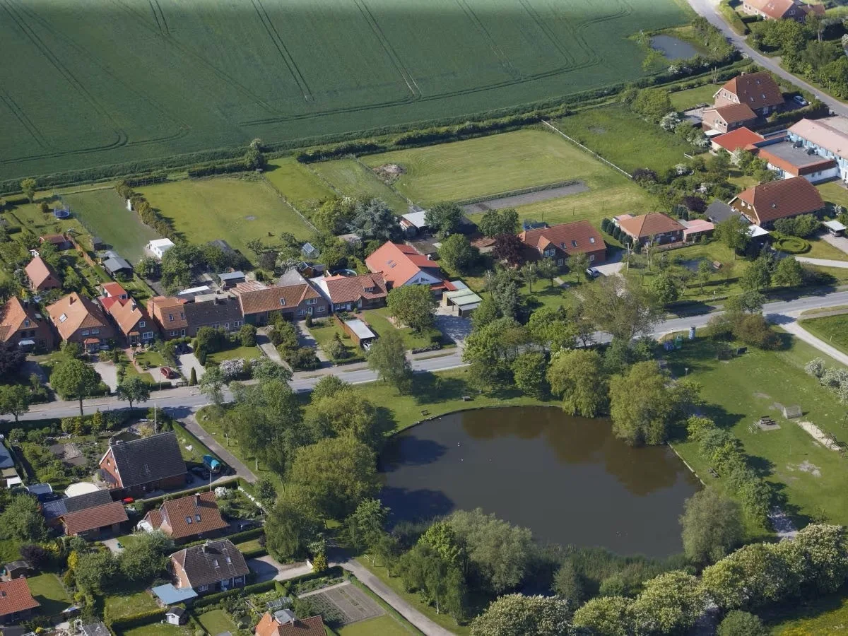 Am Dorfteich / oben Lemkendorf