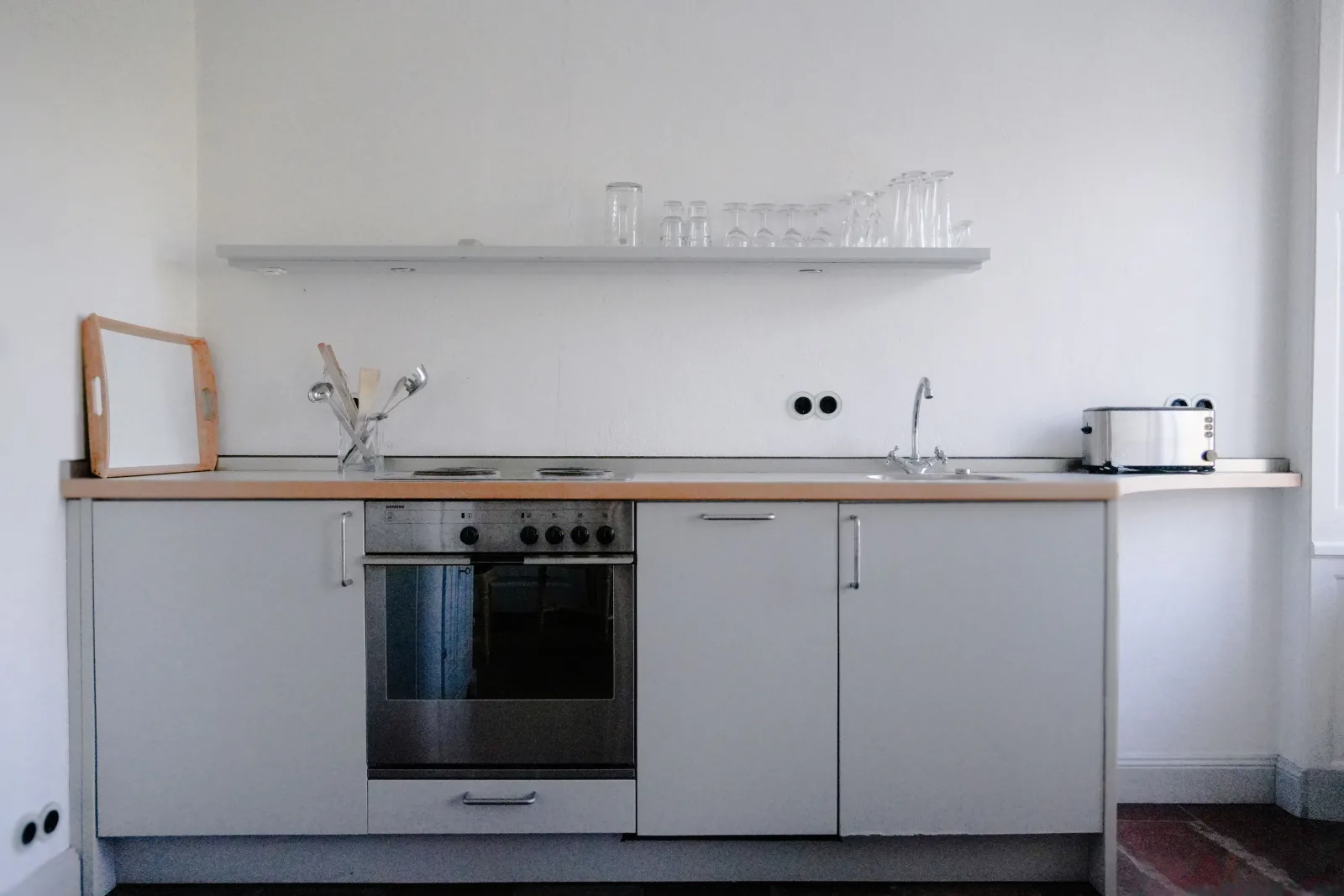 Ferienwohnung Herrenhaus Linker Seitenflügel I - Boldevitzer Rügenkaten