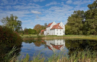 Ferienwohnung Herrenhaus Linker Seitenflügel I - Boldevitzer Rügenkaten