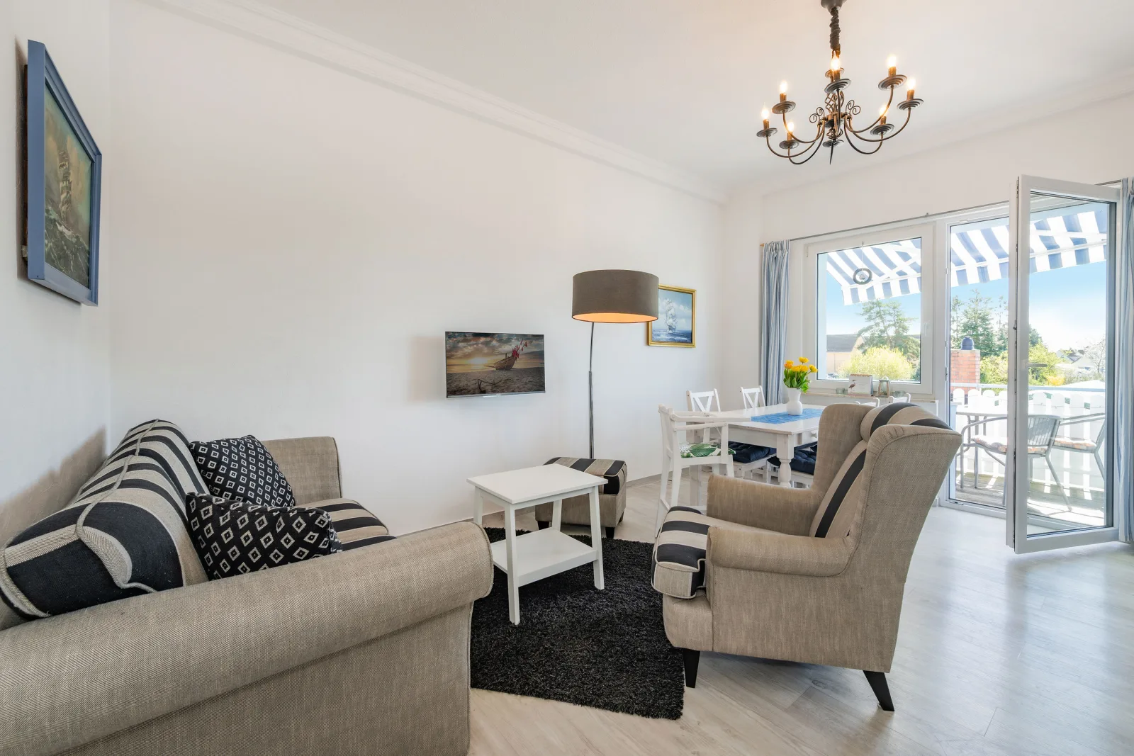 Nur 500m zum Ostseestrand - Familienauszeit mit Sauna & Grillterrasse