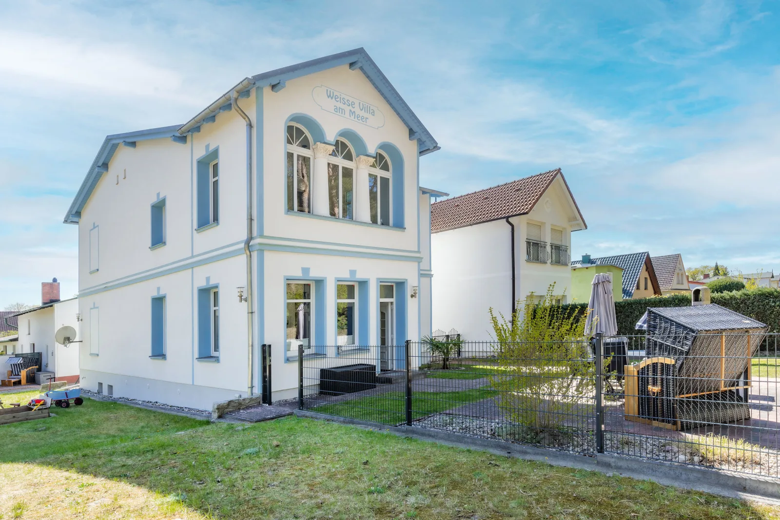 Nur 500m zum Ostseestrand - Familienauszeit mit Sauna & Grillterrasse